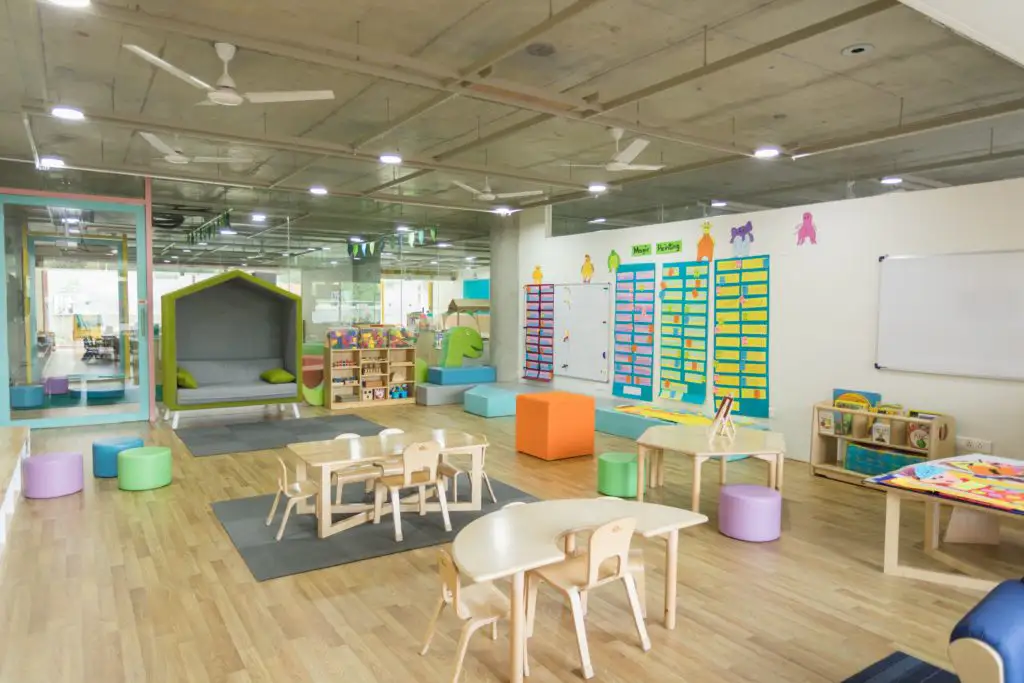 Edmonton home cleaning & Calgary – indoor kids’ play zone