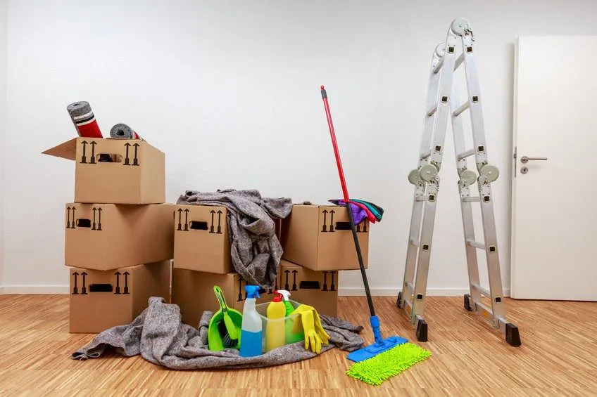 Tips-on-keeping-your-storage-space-clean